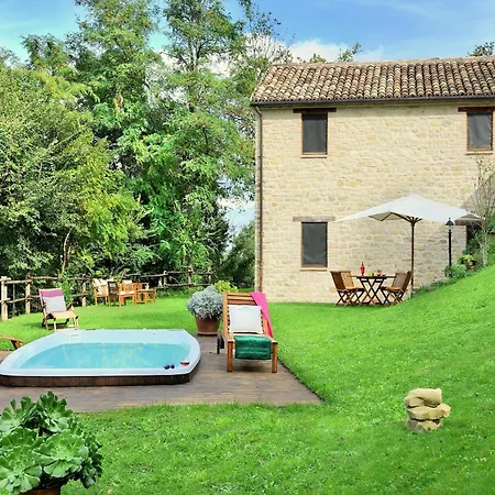 In With Pool, Cleaning Included 빌라 Monte San Martino